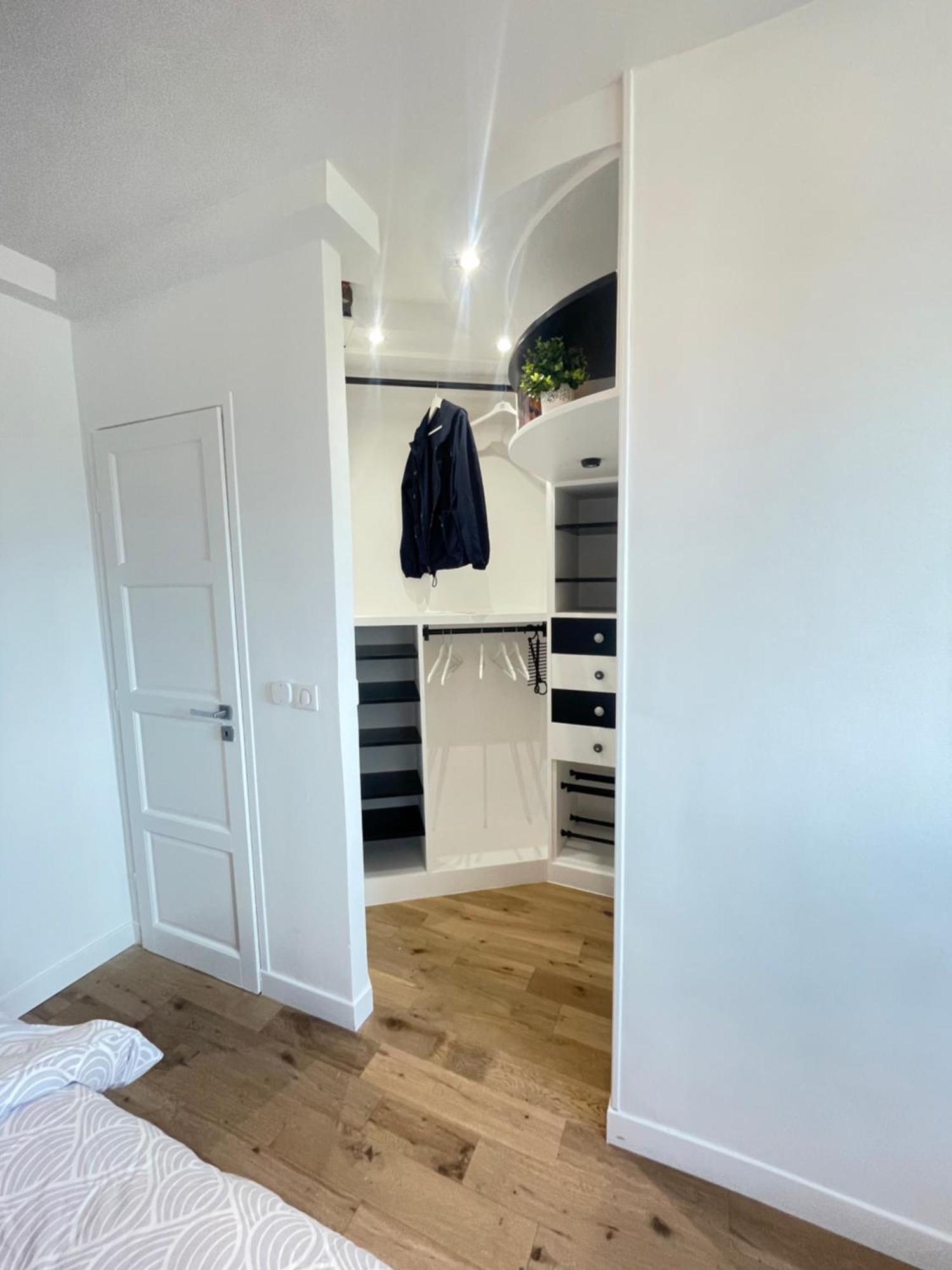 Superbe Appartement Haussmannien Suspendu Paris Exterior photo